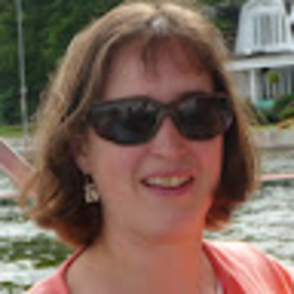 Meet your Posher, Kira - Picture 1 of 1